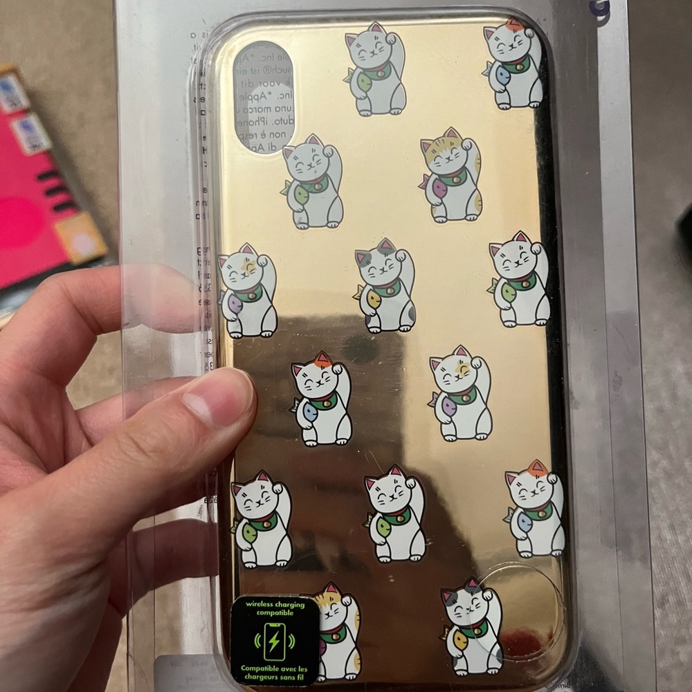 iPhone XR case bundle - Picture 3 of 3
